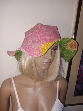 Kantha Sun Hat Pink Green M- L Reversible Bucket Hat Handmade KS3.